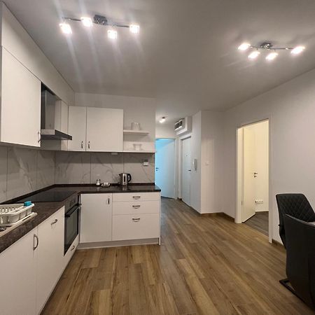 Modern Apartman Szeged Eksteriør bilde